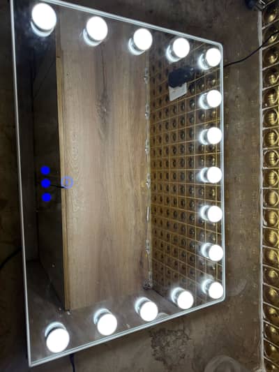 Vanity touch Led mirror