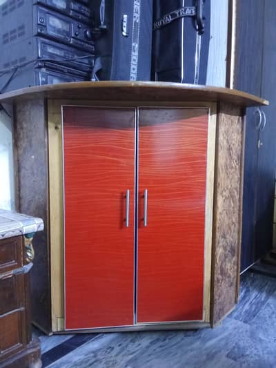 Beautiful Corner Wardrobe – 3 Sections | Space Saving & Stylish