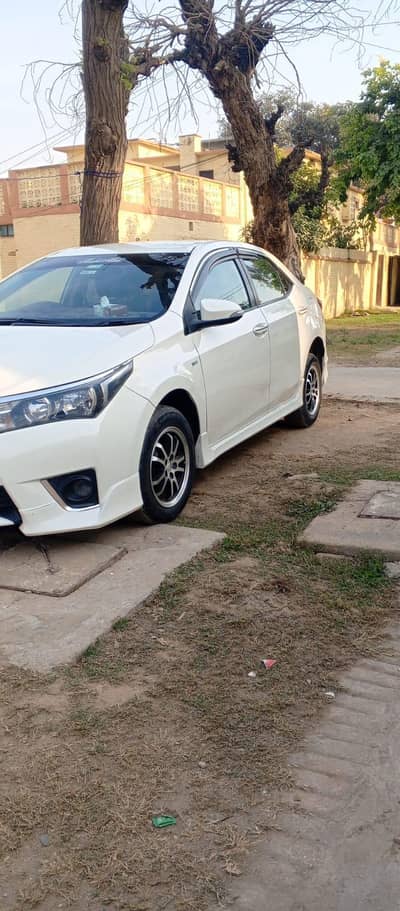 TOYOTA GLI 2015  Army Officer used car