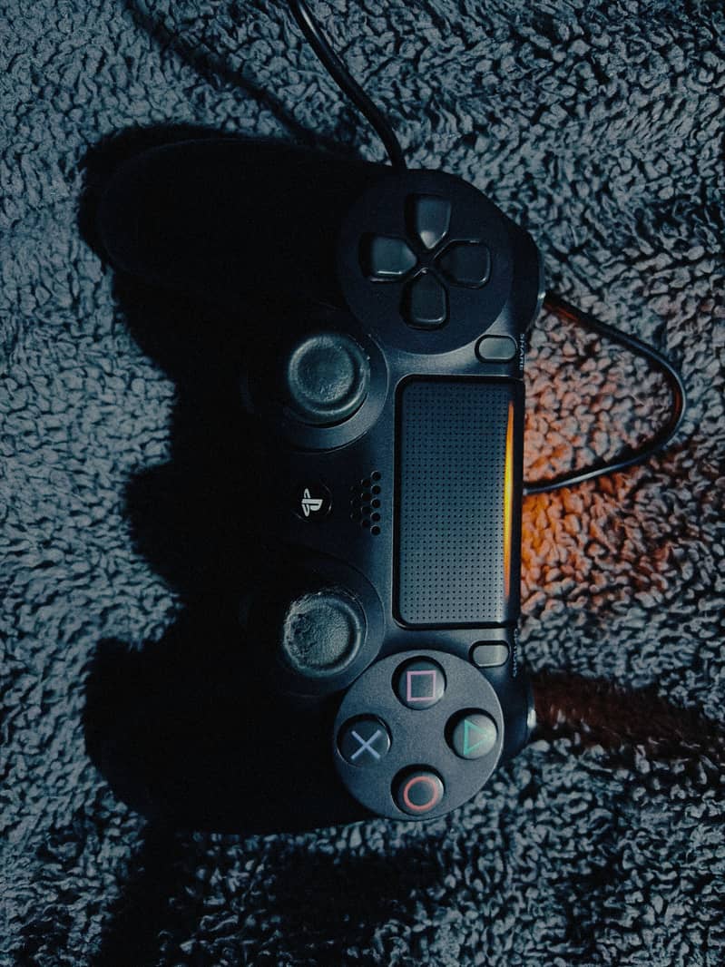 PS4 Original Controller (Box Pulled) 0