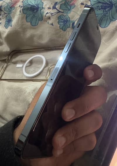 iPhone 12 pro max (NON PTA)