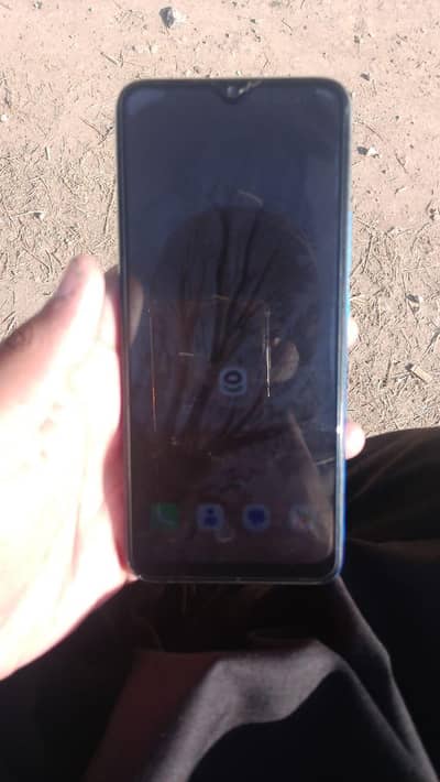 infinex hot 11 mobile good condition  4/,64 Book and charger ha