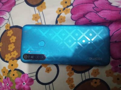 REALME 5i