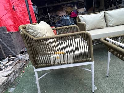 Outdoor Chairs for Lawn, Garden, Balcony, Cafe, Restaurant