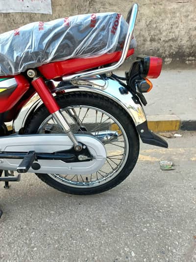 2022 Honda CD70  0333.3033927