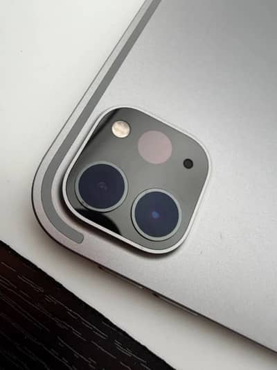 iPad Pro M-2 Chip 2022 With Box