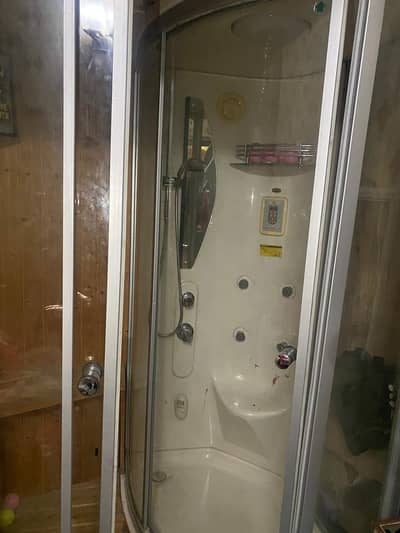 shower cabin with steamer