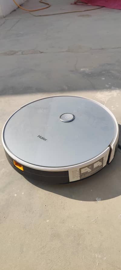 Haier Robot vacuum Cleaner