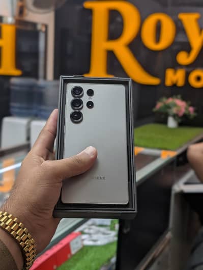 Samsung galaxy s25 ultra 12/256 official pta 10 months warranty