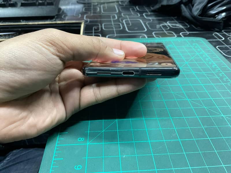 Google Pixel 7 pro 4