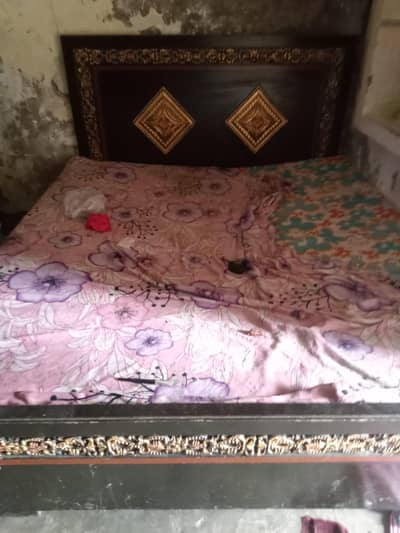 AK adad labari sukesh bed dressing tebe condition l 10/8