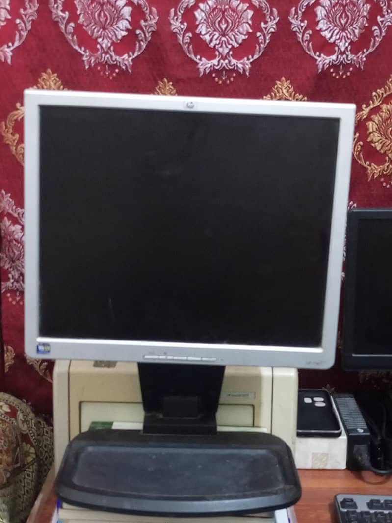 LCD computer 0