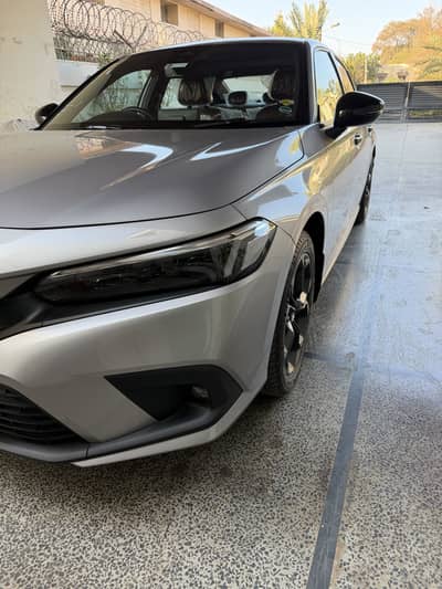 Civic RS turbo brand new 2600KM driven only