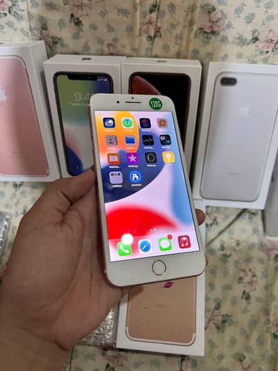 iPhone 7 plus 128gb with complete box whatsapp number 03248235803