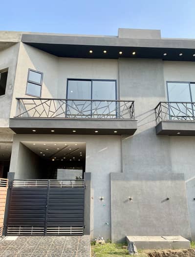 2.75 marla Brand new house in Eden executive