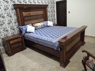 beautiful chinioti bedset