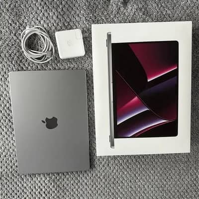 Apple MacBook Pro M2 max 1 tb