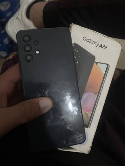 Samsung A32 with box infinix tecno oppo pixel iPhone