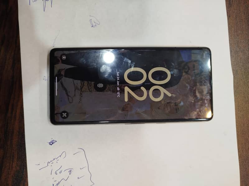 Google pixel 7.     SIM working 1