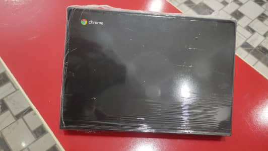 Lenovo ChromeBook 4GB RAM | 32GB