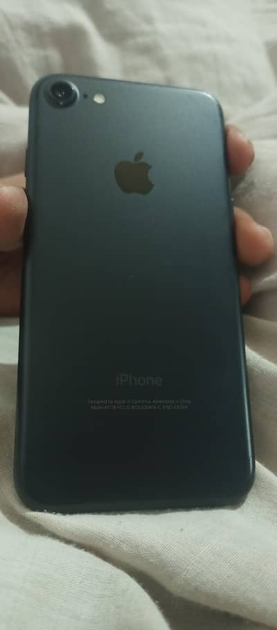 10/10 all ok 32GB  95bh  watarpack bilkul new ha munasib ho Jay ga