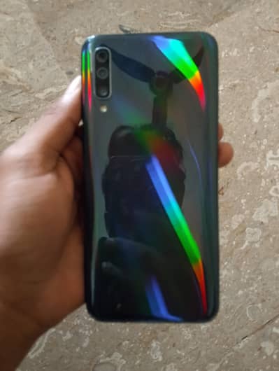 Samsung a50 100% condition