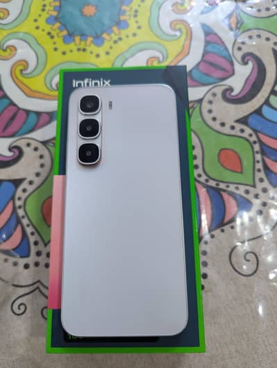 INFINIX HOT 60 PRO 8/128