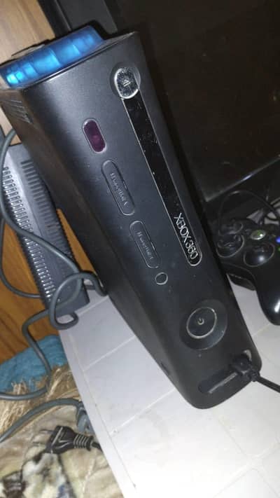 Xbox 360 250gb brand new condition