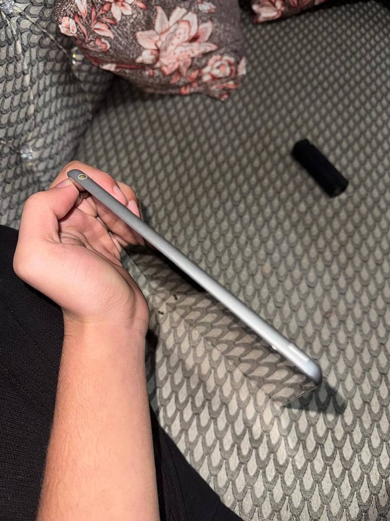 Ipad 9 generation negotiatable 7