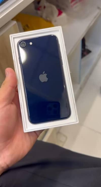 iphone se 2023 with box