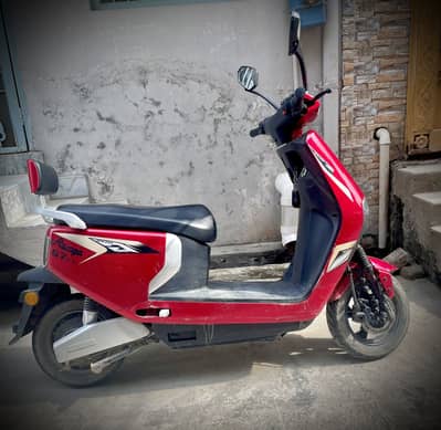 Fresh Condition Scutie – Ready to Ride ”