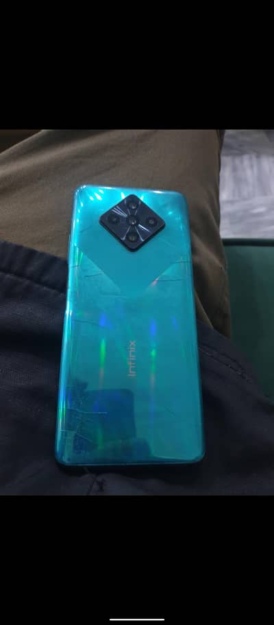 Infinix 8i