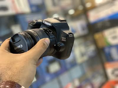 Dslr camera canon 250d kit lena 18/55 full 10:bay:full bax accessories