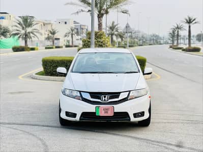 Honda city 2017 model 1.3 manual (2018 Registered)