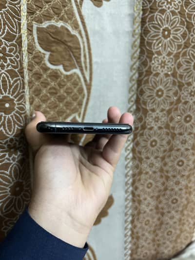 Iphone 11 pro max for sale