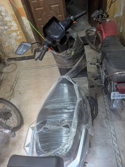 evee electric scootty