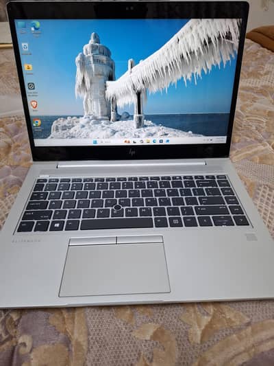 elitebook i7 8th gen 840 GS