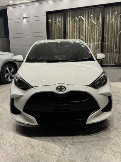Toyota yaris hatchback x package 2022