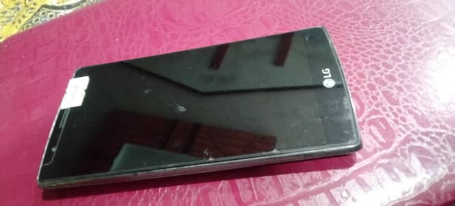 LG G4 only penal and body