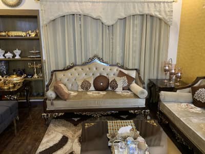 10 MARLA DOUBLE STORY LUXURY HOUSE FOR SALE