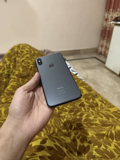 iPhone XS-MAX 512 GB PTA