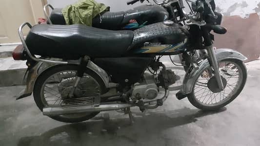Urgent sale Honda 7te