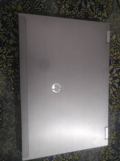 HP EliteBook 8440p core i5
