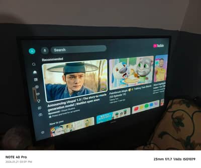 samsung malisya  led. 43". . . . . . 03125252801