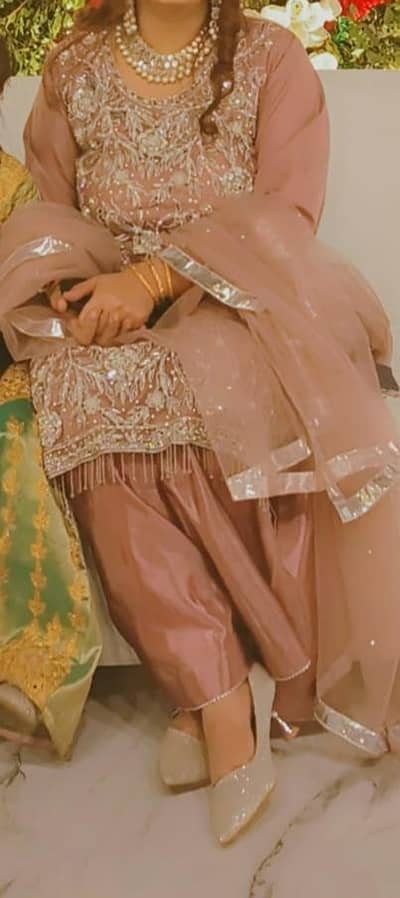 nakoosh brand dress  for sale