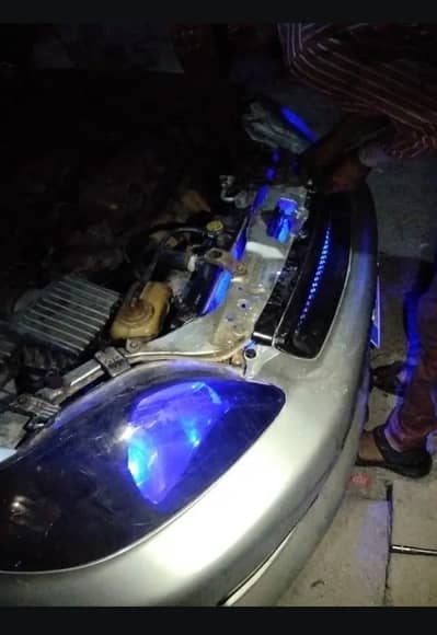 good condition  urgent sale cash chahye ha family use car