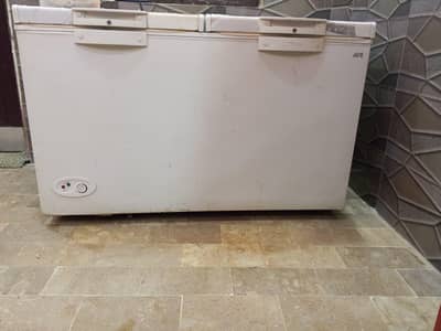 WAVES TRIPLET DEEP FREEZER