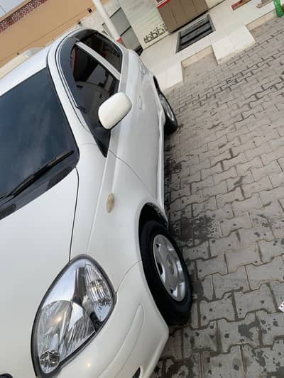 Toyota vitz 2004