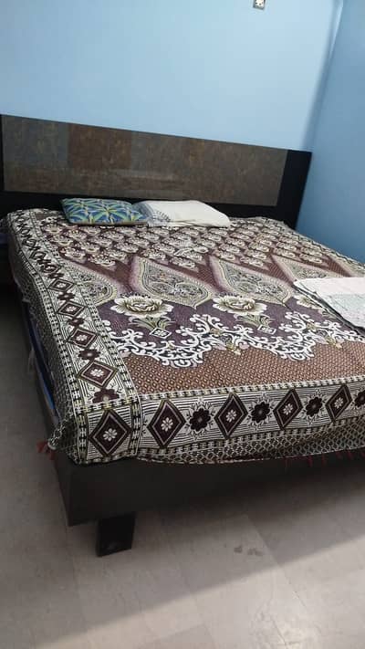 Habitt brand king size bed with mattress spring and dressing table