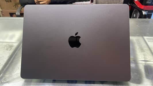Macbook A3113